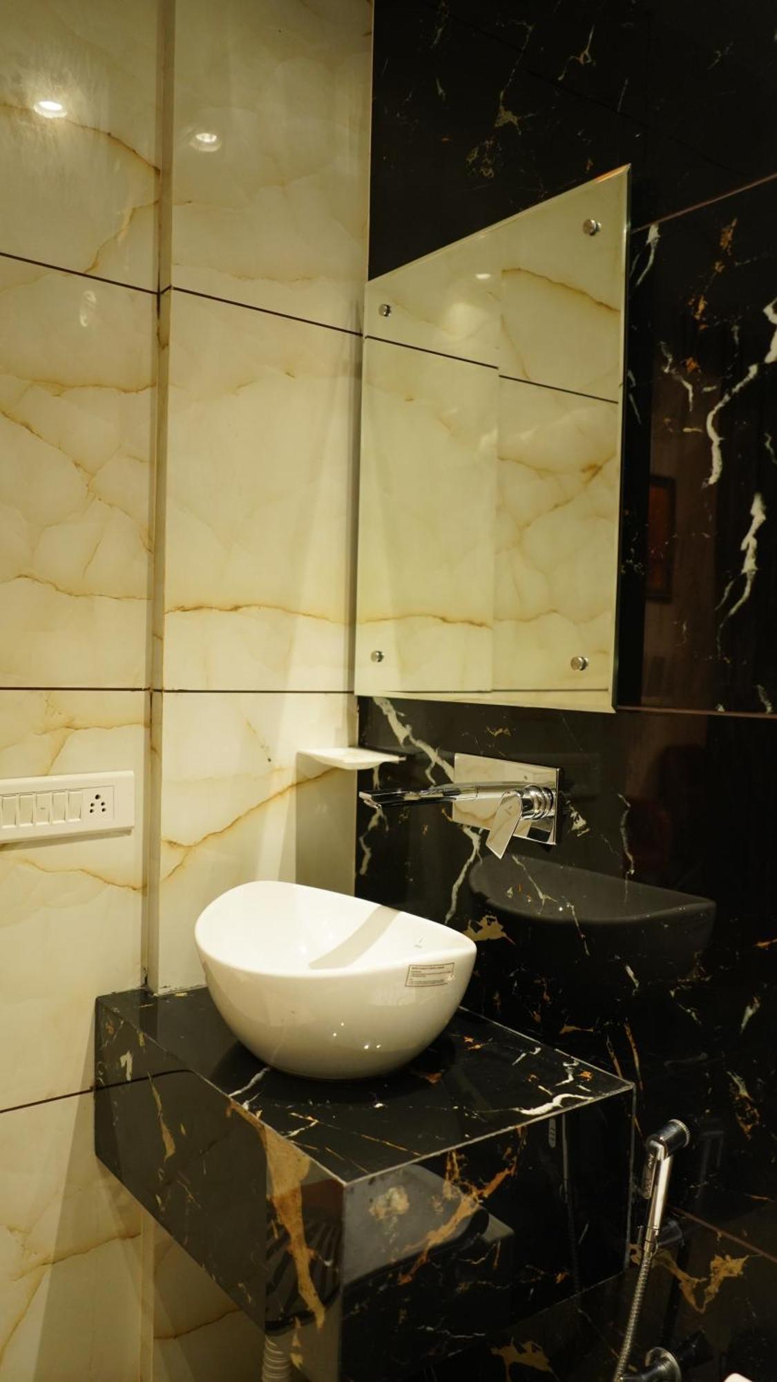 Hotel Silver Pearl Aligarh Exterior photo